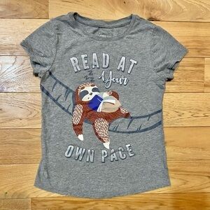 Wonder Nation Gray Short Sleeve Tee Shirt Girls Size 10/12 Large Sloth Reading